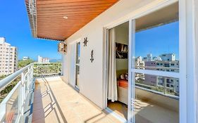 Apartamento Encantador na Praia do Tombo